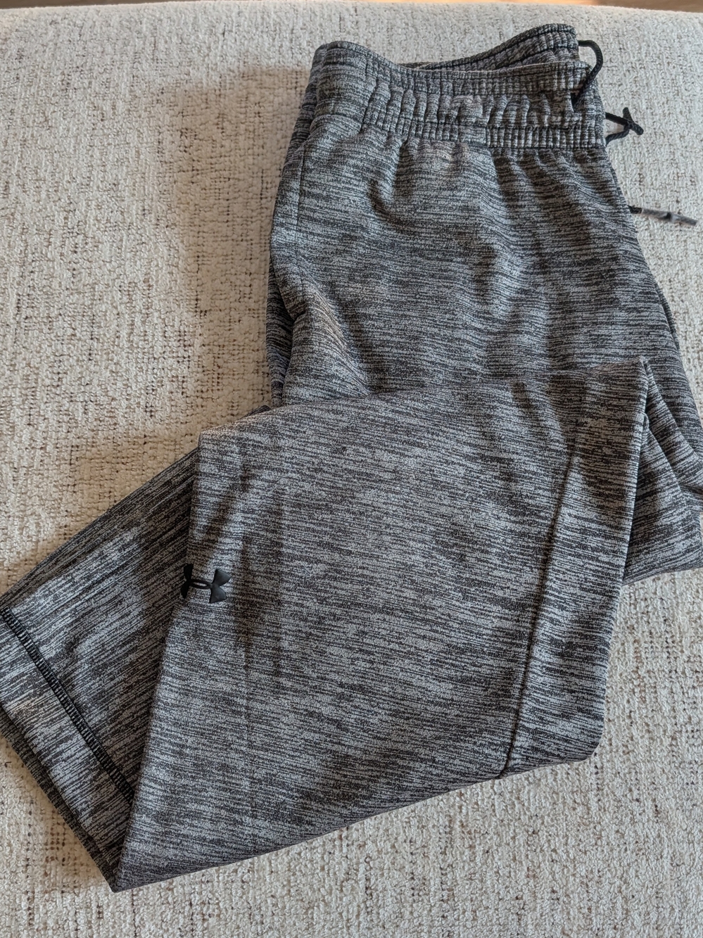 Under Armour Men’s Charcoal Heather Joggers